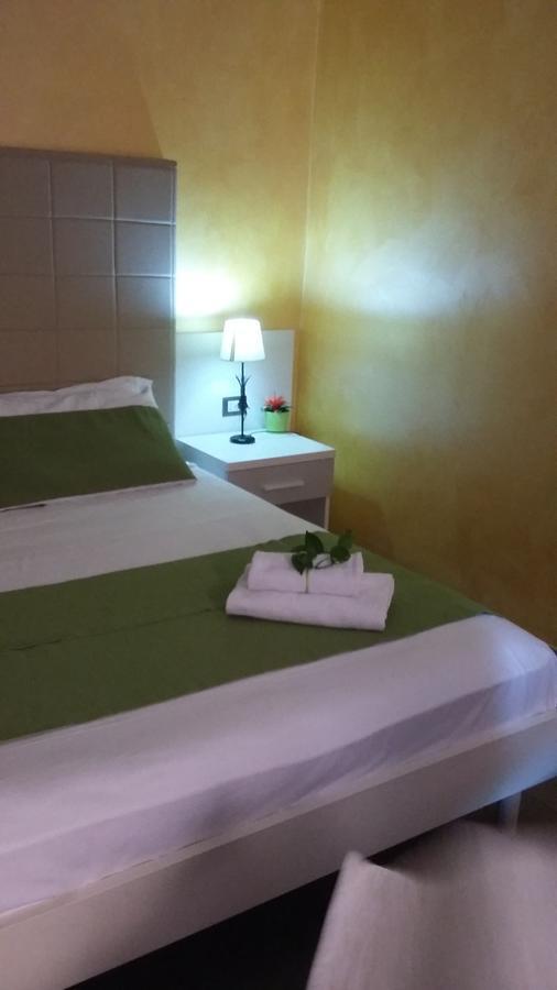 B&B Fiumicino Airport Resort Dış mekan fotoğraf